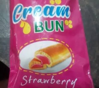 Nanda’s Cream Bun Strawberry